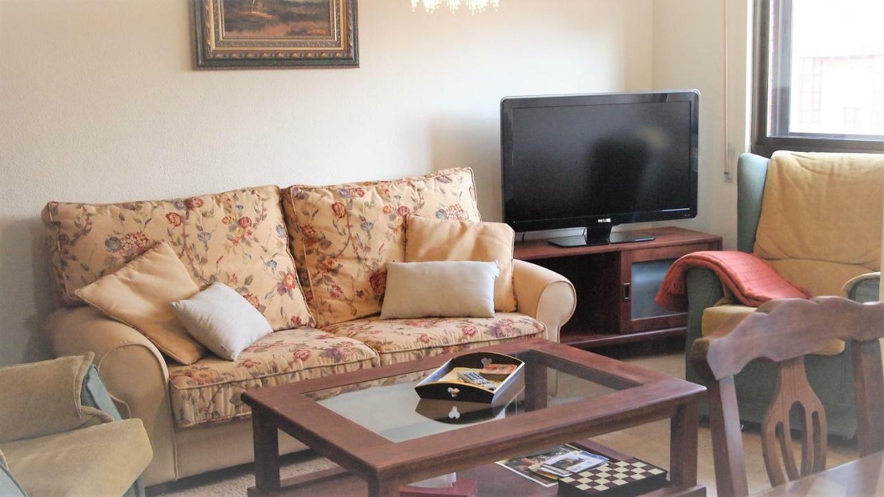Housingleon - Muralla المظهر الخارجي الصورة
