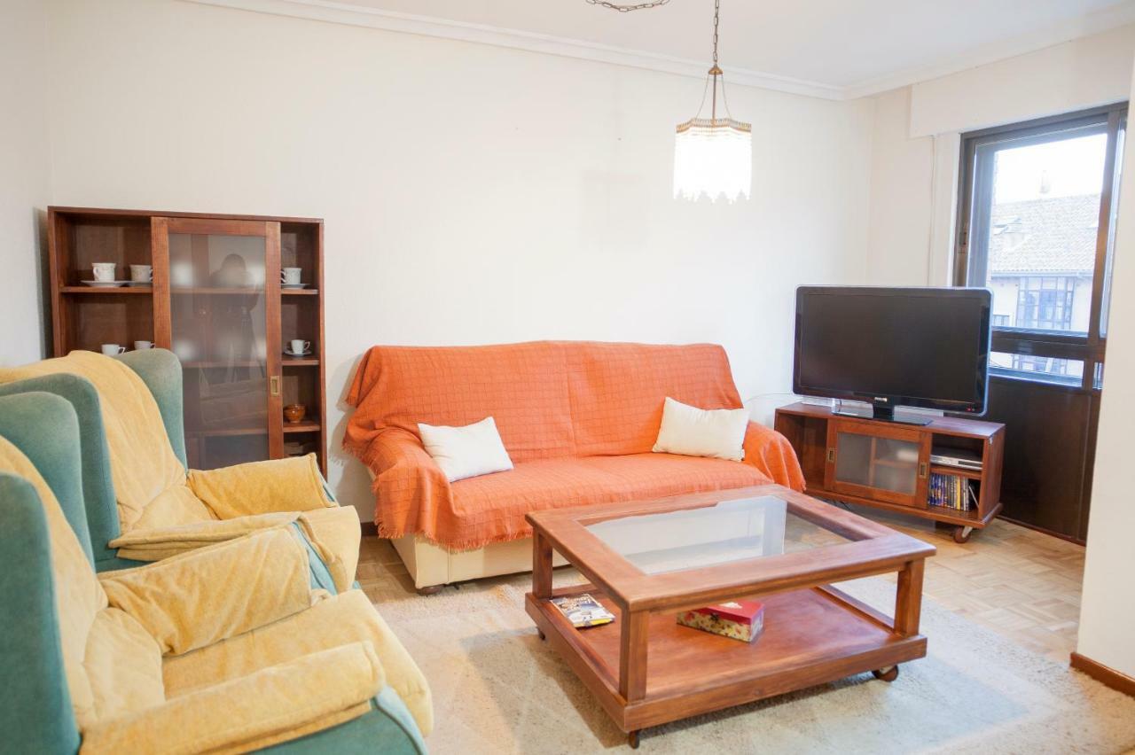 Housingleon - Muralla المظهر الخارجي الصورة